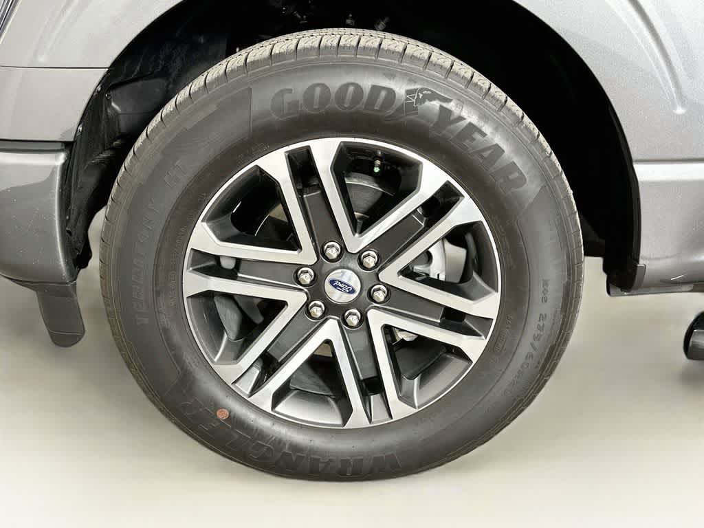 2023 Ford F-150 Base