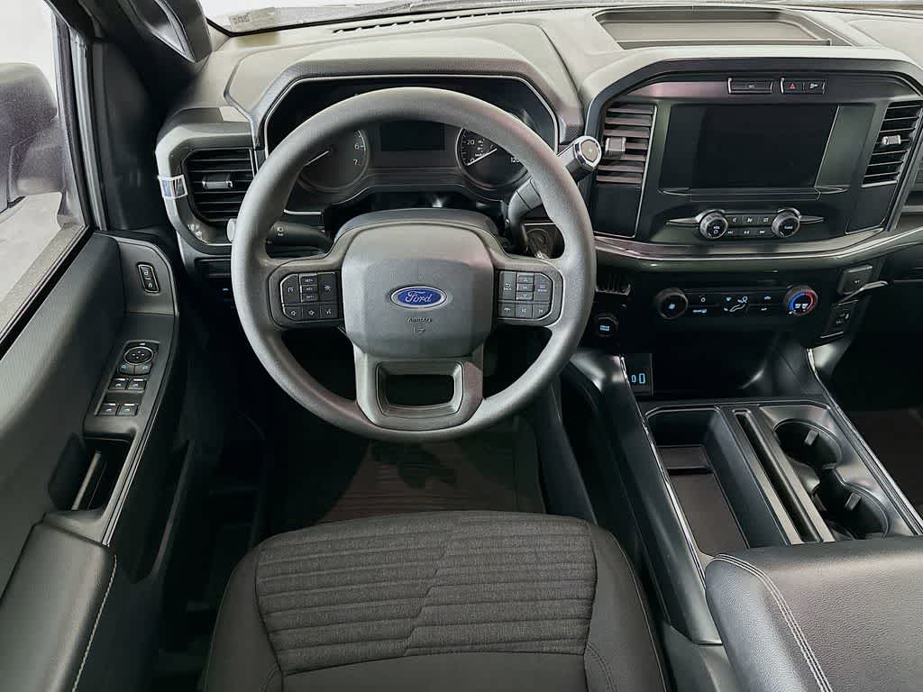 2023 Ford F-150 Base