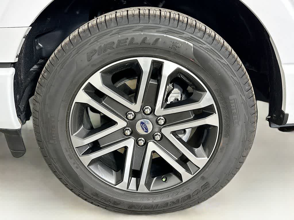 2023 Ford F-150 Base