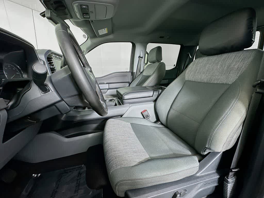 2023 Ford F-150 Base