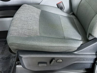 2023 Ford F-150 Base