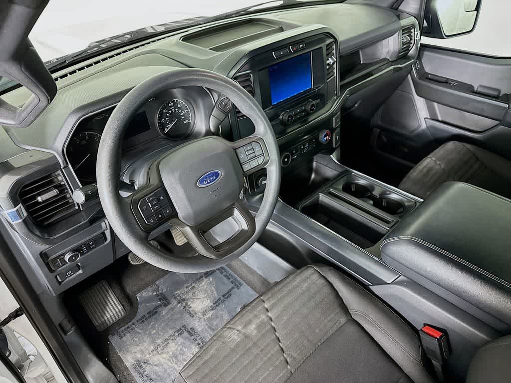 2023 Ford F-150 Base