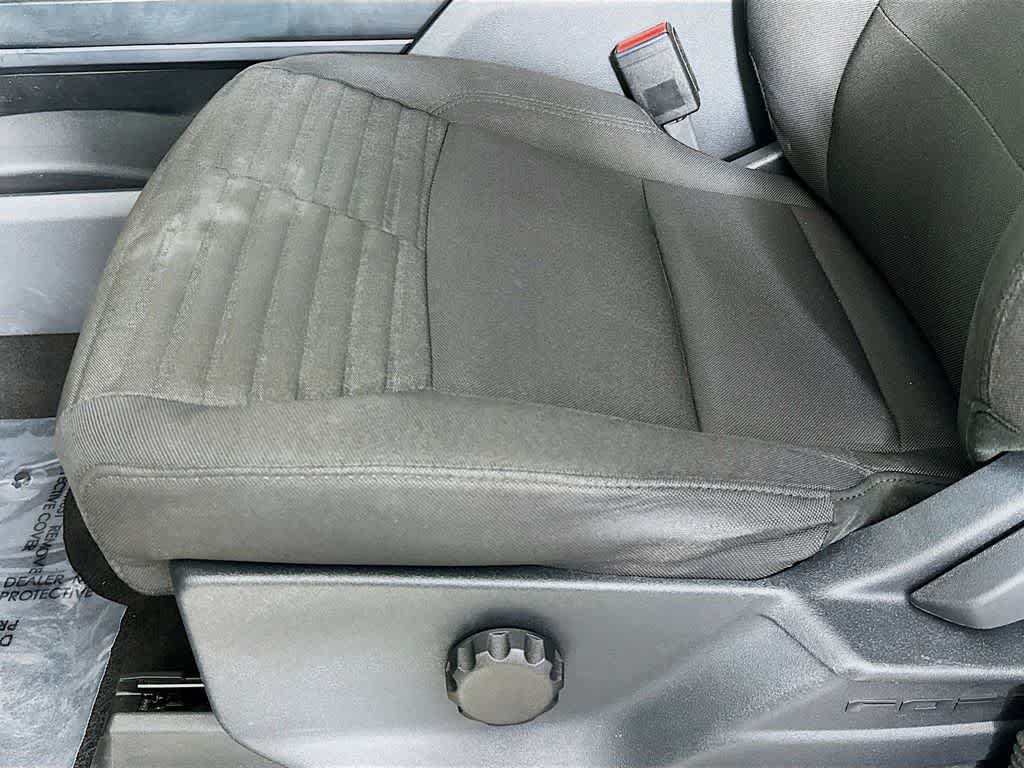 2023 Ford F-150 Base