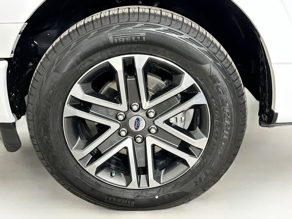 2023 Ford F-150 Base