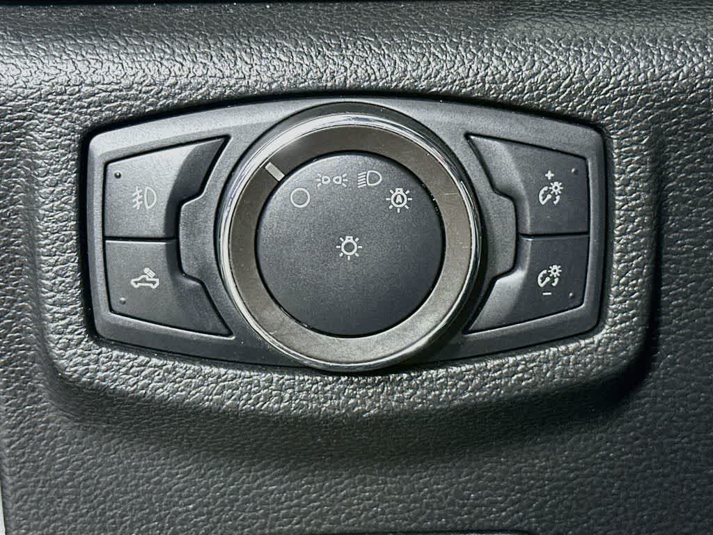 Ford F-150 LARIAT 2020