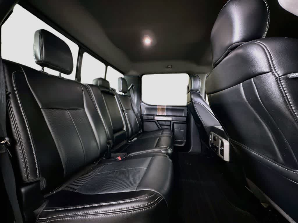 Ford F-150 LARIAT 2020