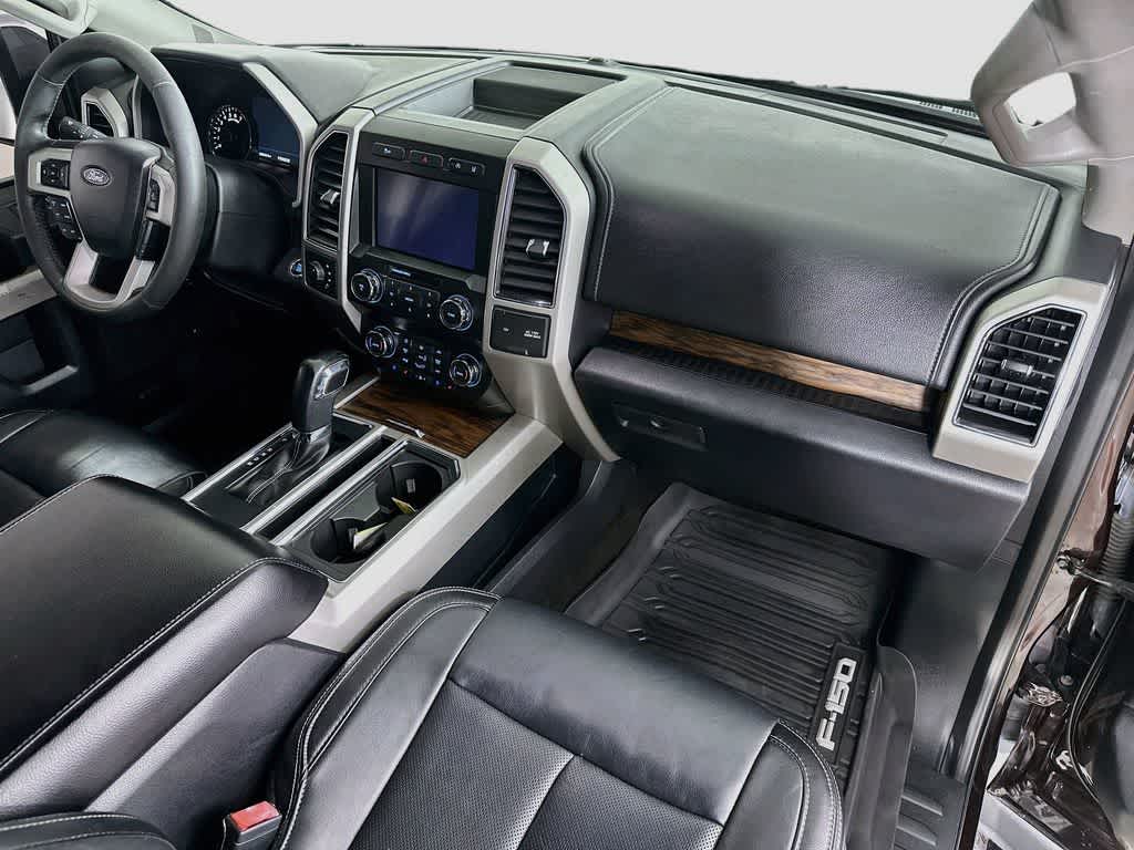 Ford F-150 LARIAT 2020