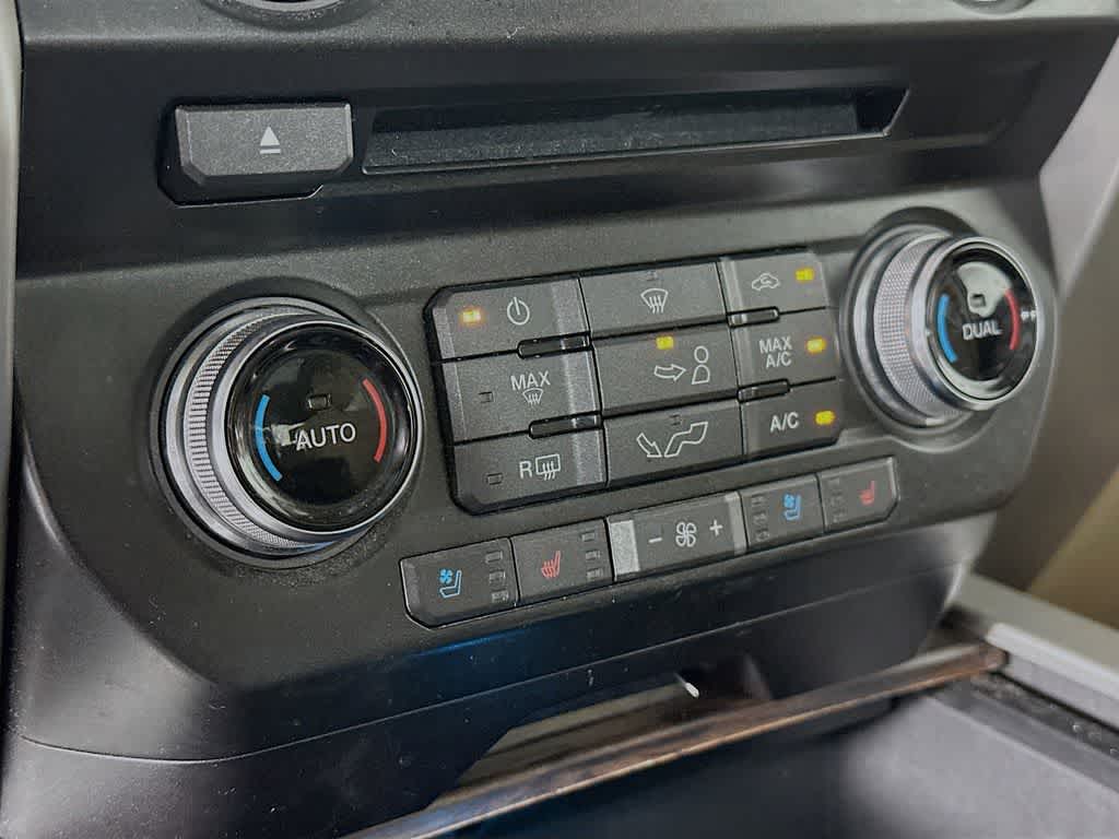 Ford F-150 LARIAT 2018