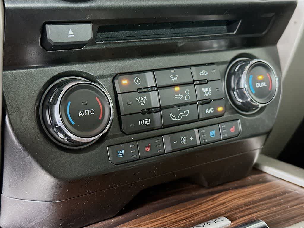 Ford F-150 Lariat 2015