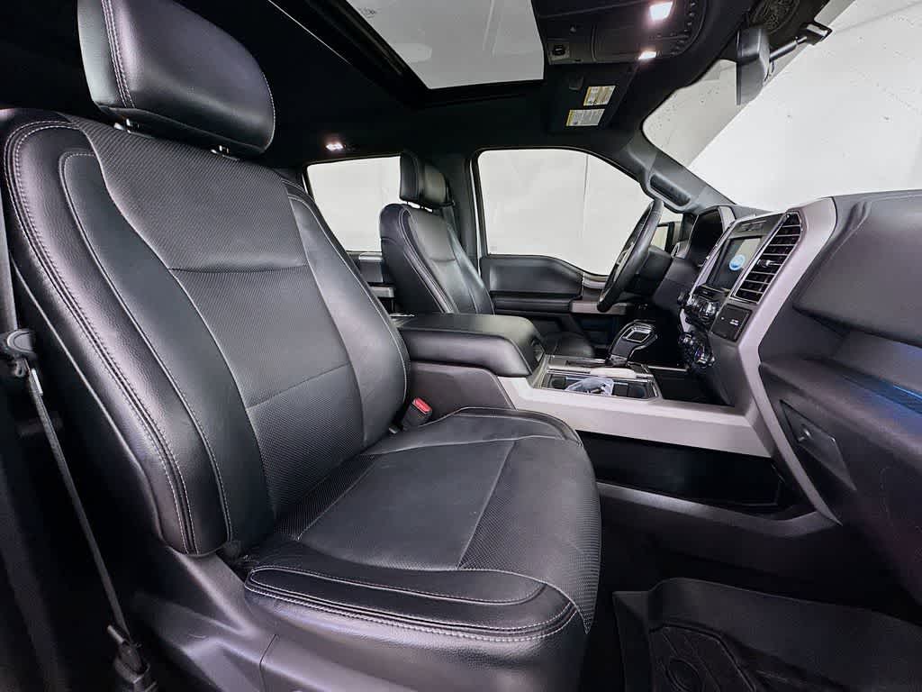 Ford F-150 Lariat 2016