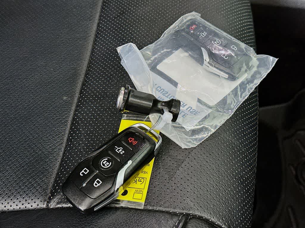 Ford F-150 Lariat 2016