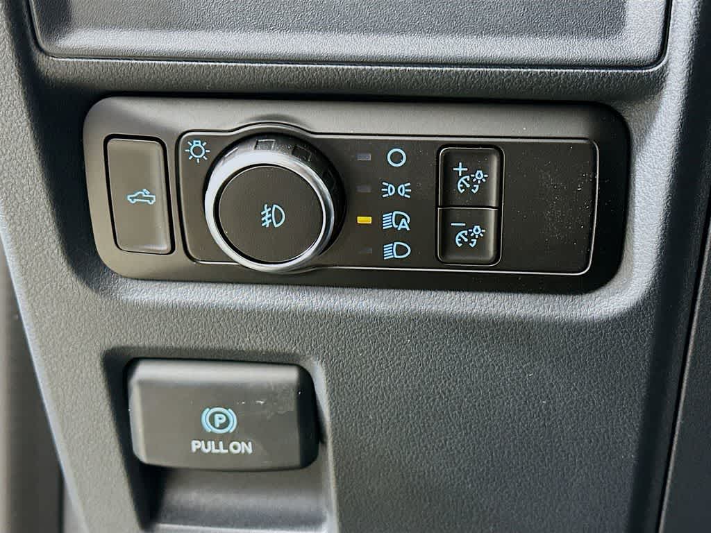 Ford F-150 STX 2026