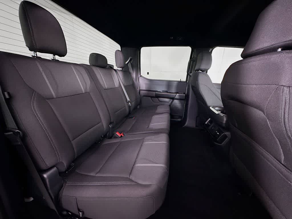 Ford F-150 STX 2026