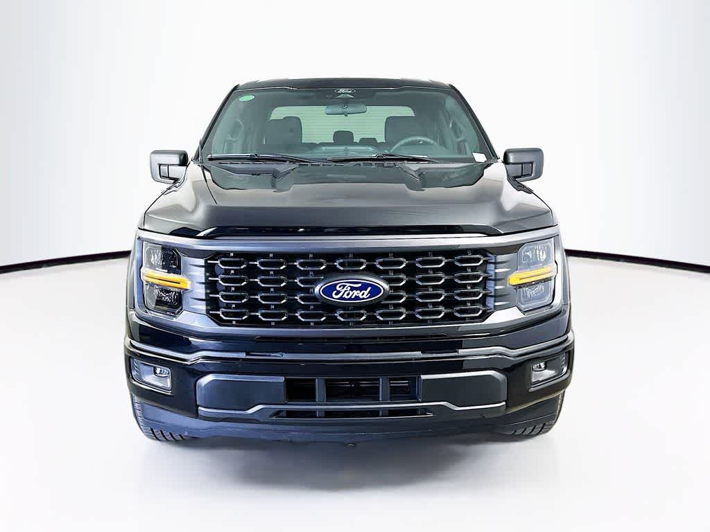 Ford F-150 STX 2026
