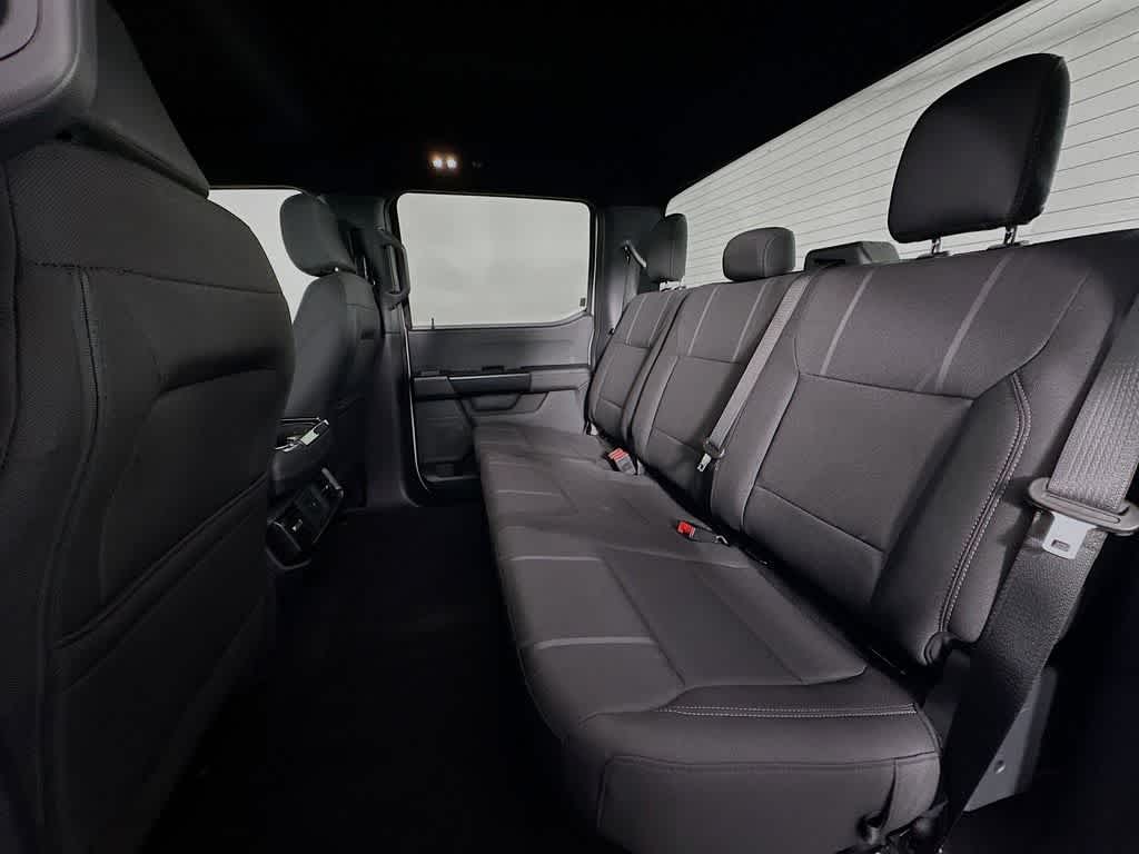 Ford F-150 STX 2026
