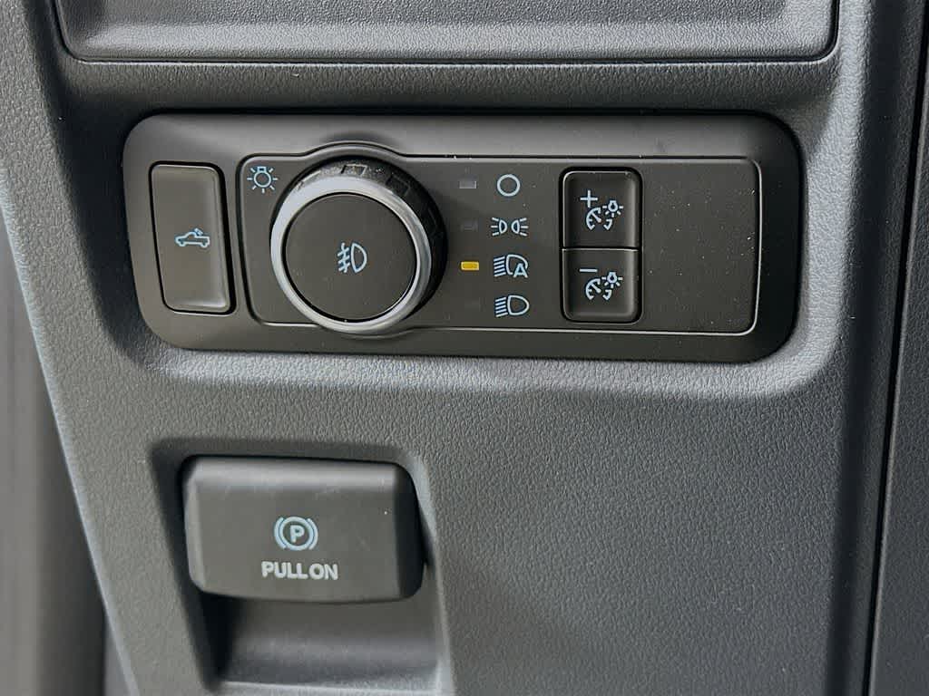 Ford F-150 STX 2026