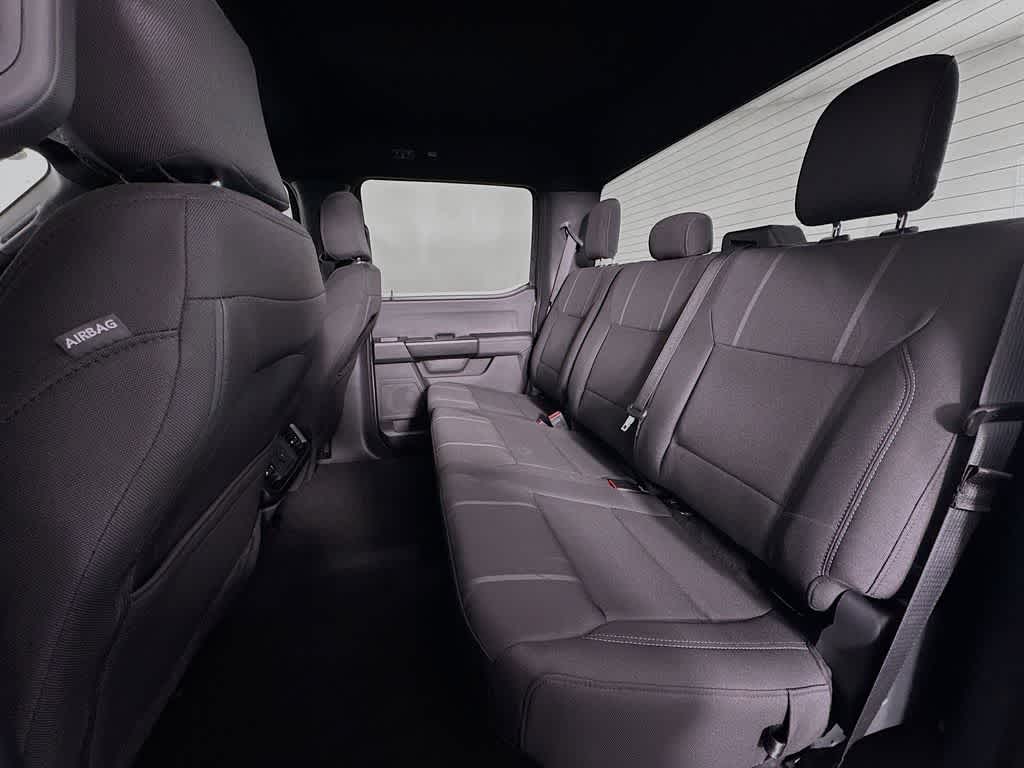 Ford F-150 STX 2026