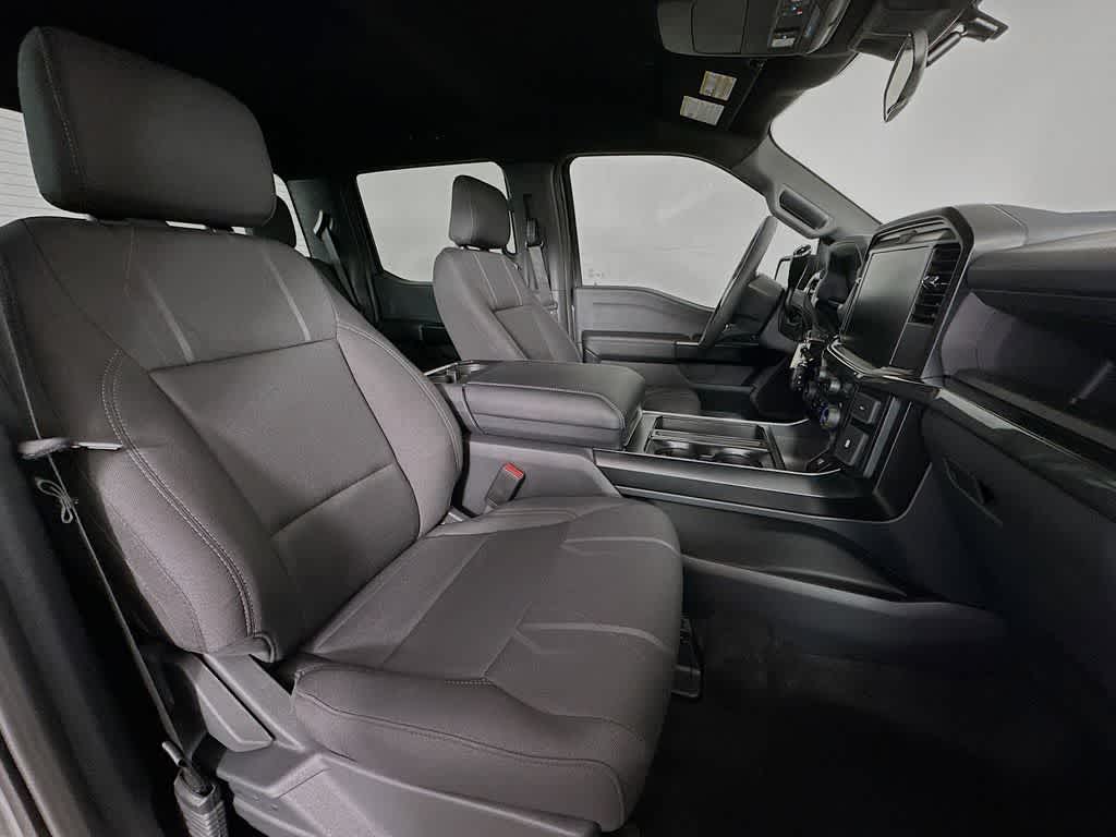 Ford F-150 STX 2026