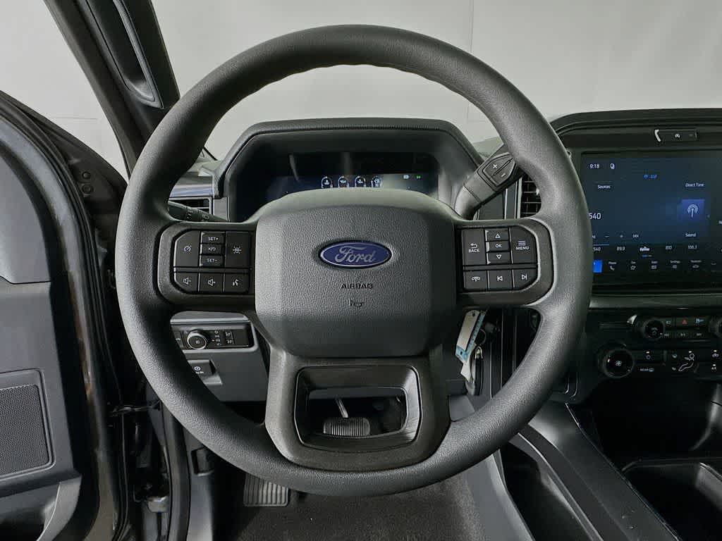 Ford F-150 STX 2026