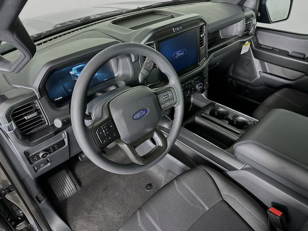 Ford F-150 STX 2026