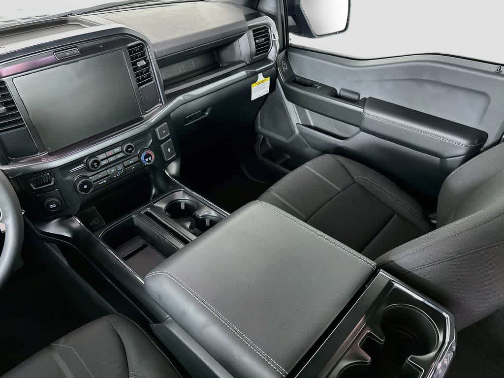 Ford F-150 STX 2026
