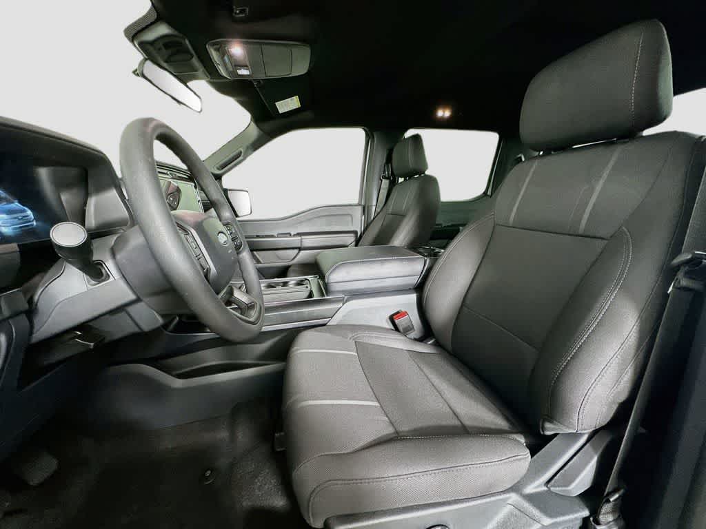 Ford F-150 STX 2026