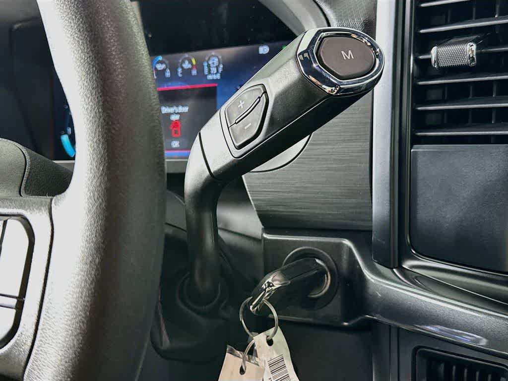 Ford F-150 STX 2026
