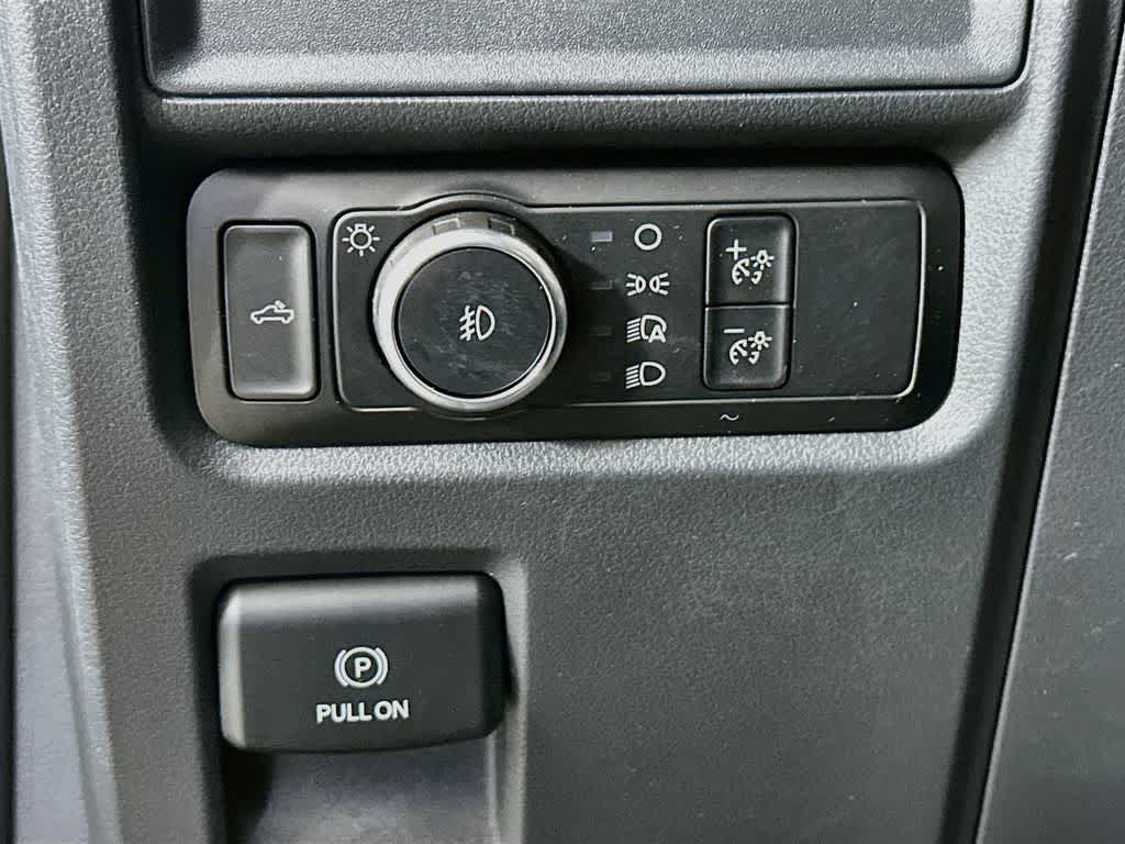 Ford F-150 STX 2024