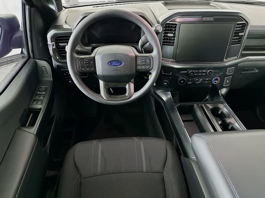 Ford F-150 STX 2026