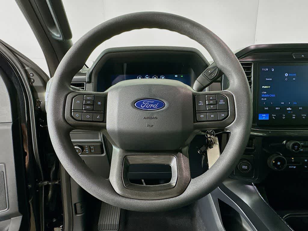 Ford F-150 STX 2026