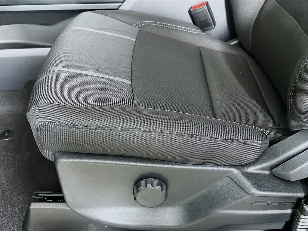 Ford F-150 STX 2026