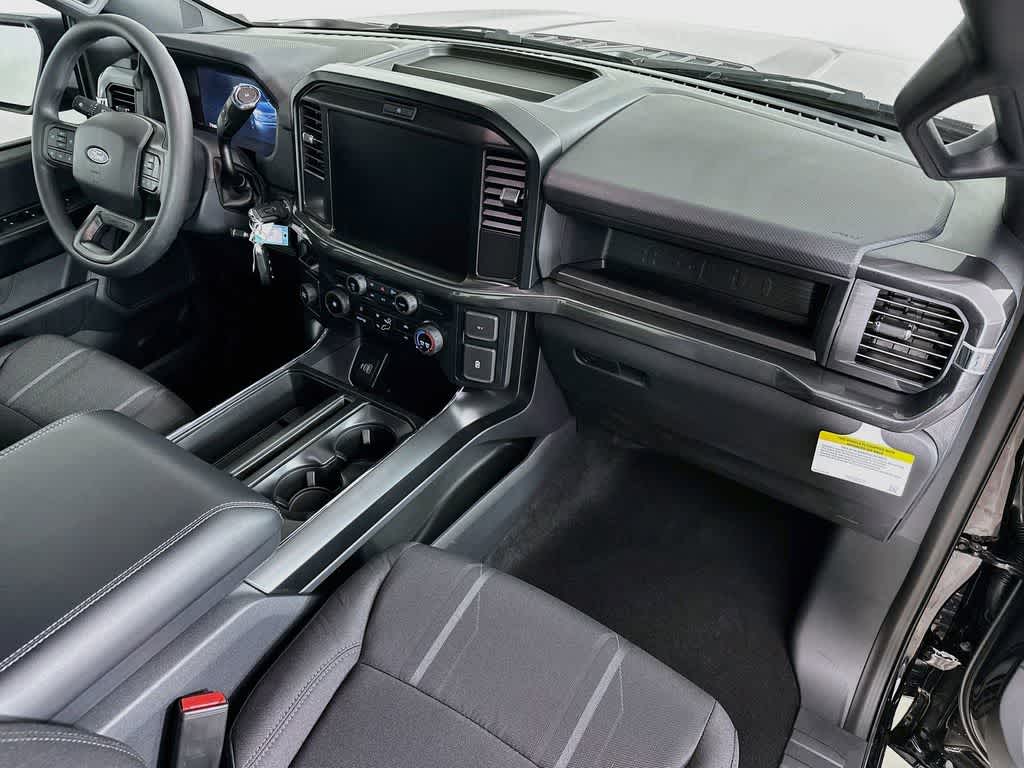 Ford F-150 STX 2026