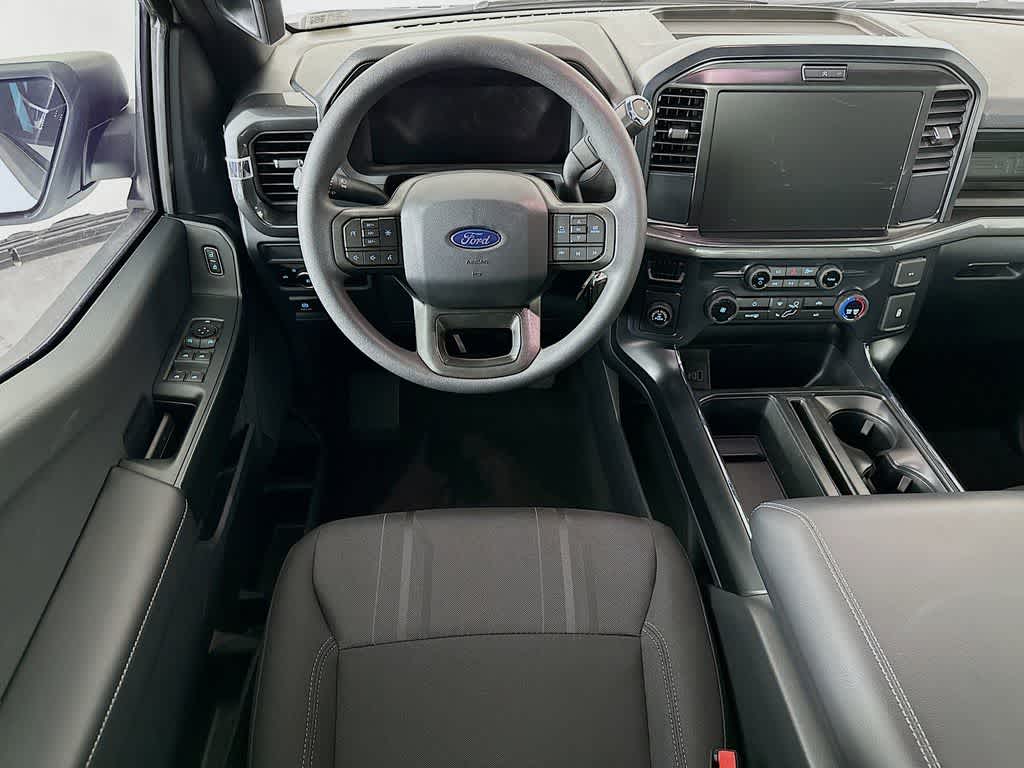 Ford F-150 STX 2026