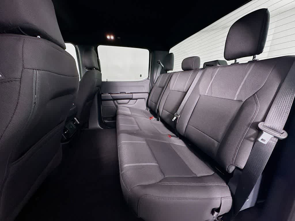 Ford F-150 STX 2026