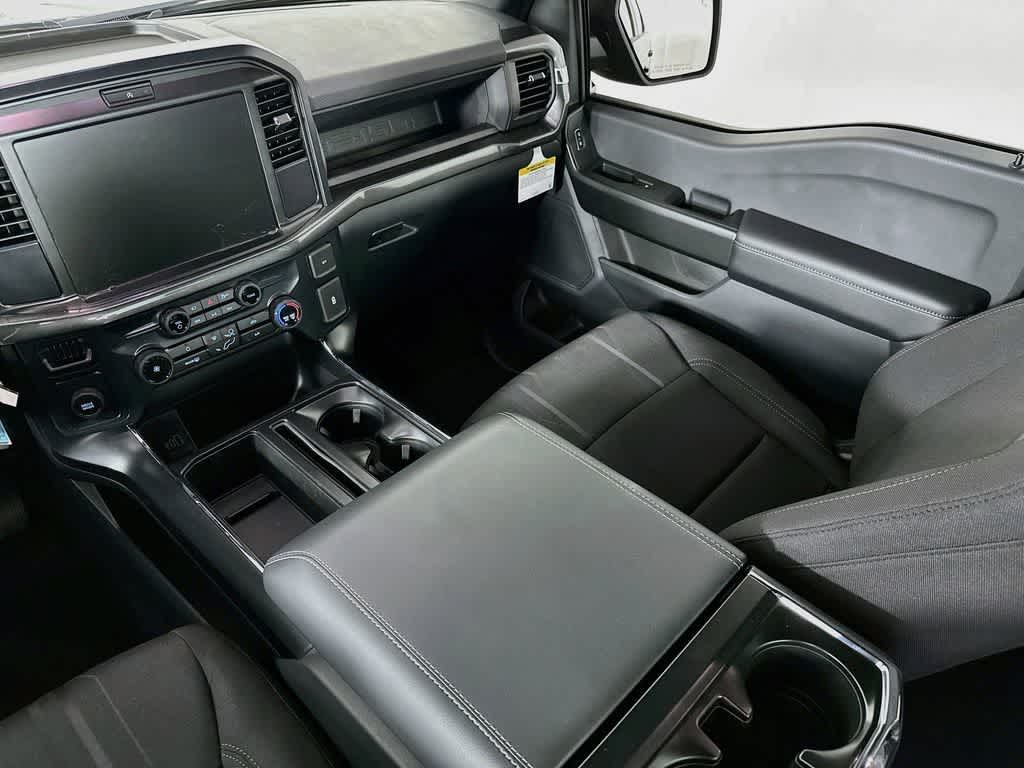 Ford F-150 STX 2026