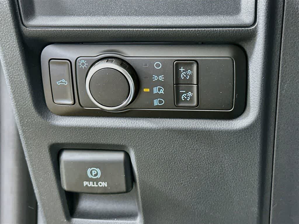Ford F-150 STX 2026