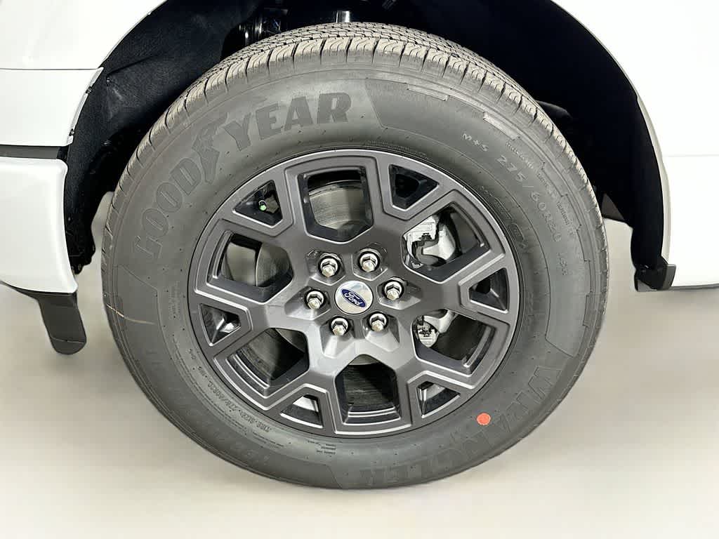 Ford F-150 STX 2026