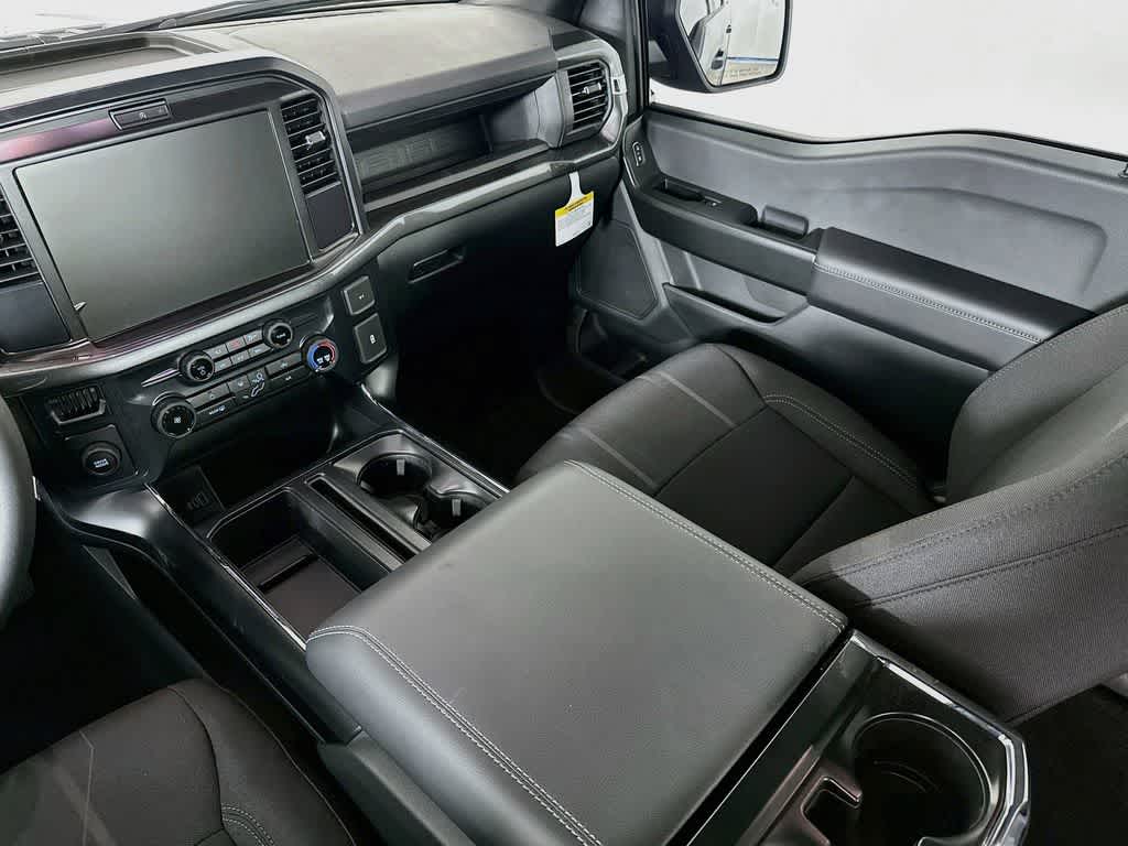 Ford F-150 STX 2026