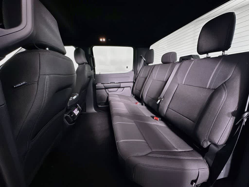 Ford F-150 STX 2026