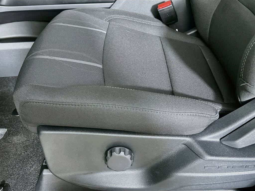 Ford F-150 STX 2026