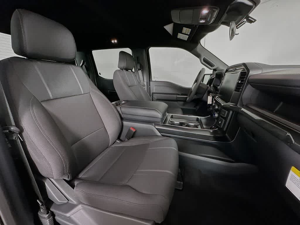 Ford F-150 STX 2026