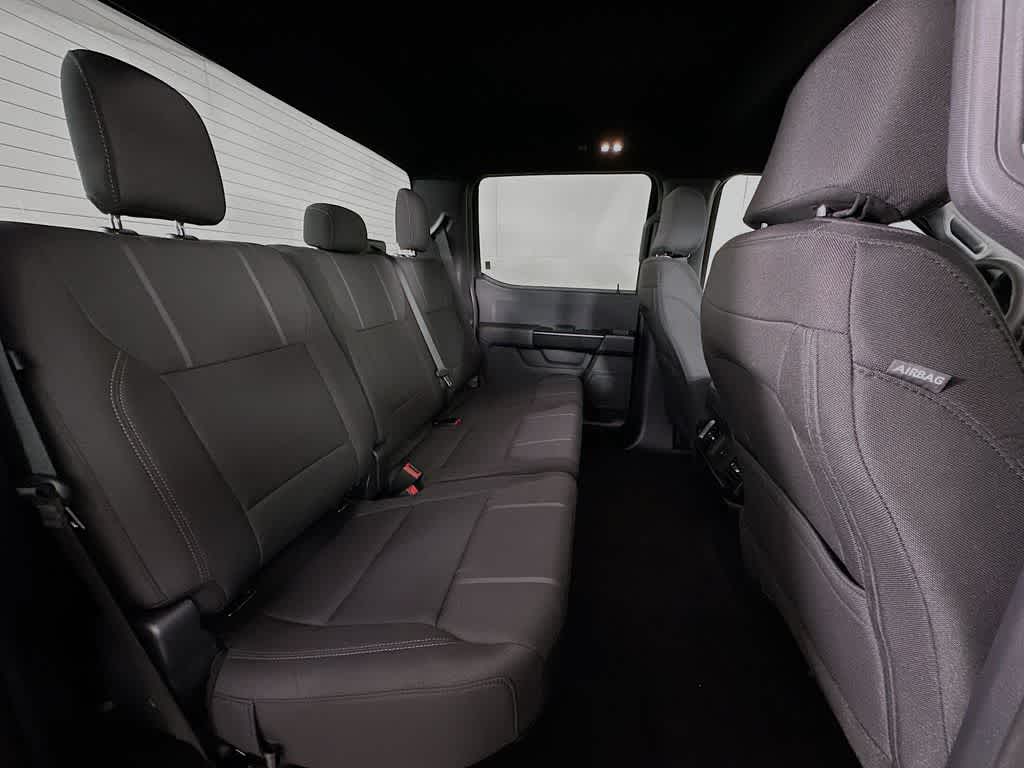 Ford F-150 STX 2026