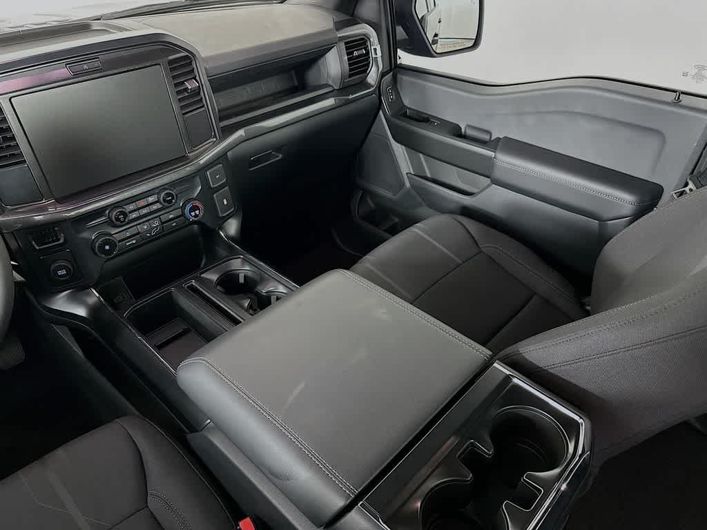 Ford F-150 STX 2026