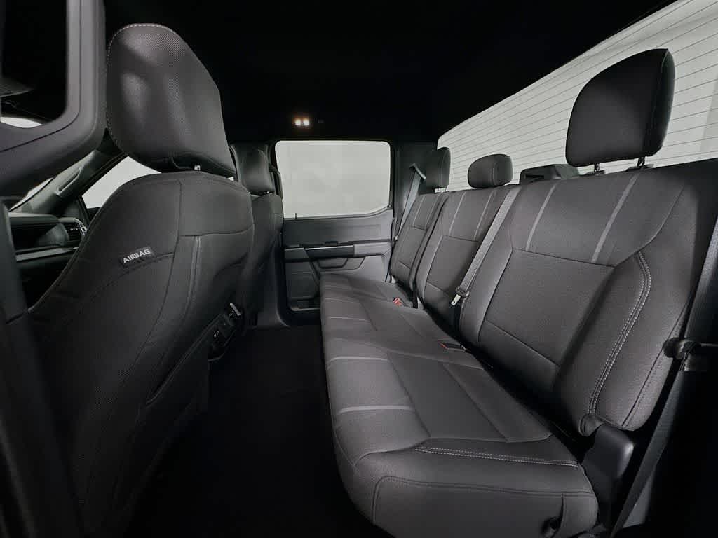 Ford F-150 STX 2026