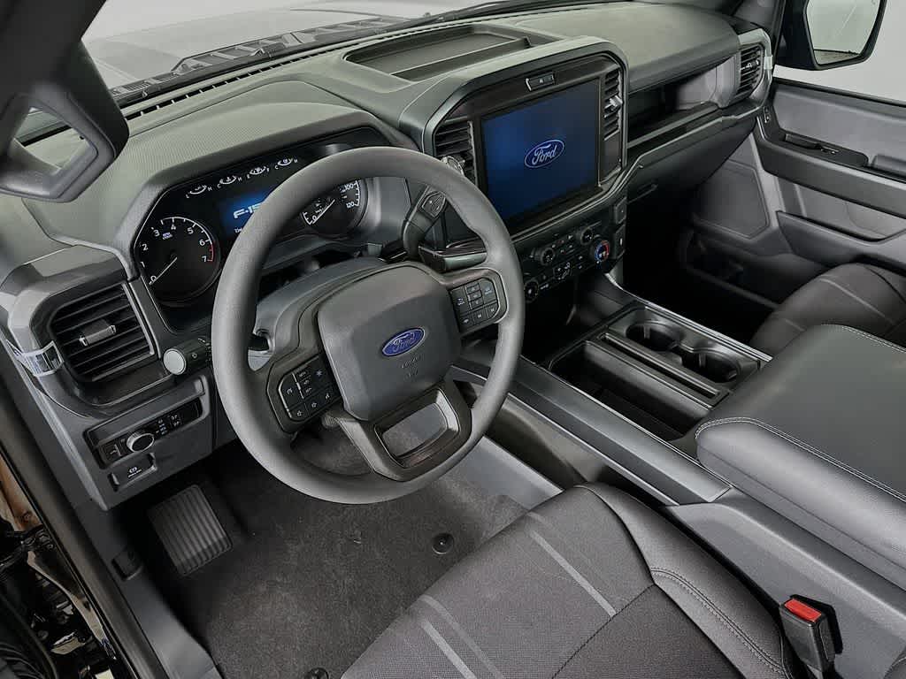 Ford F-150 STX 2026