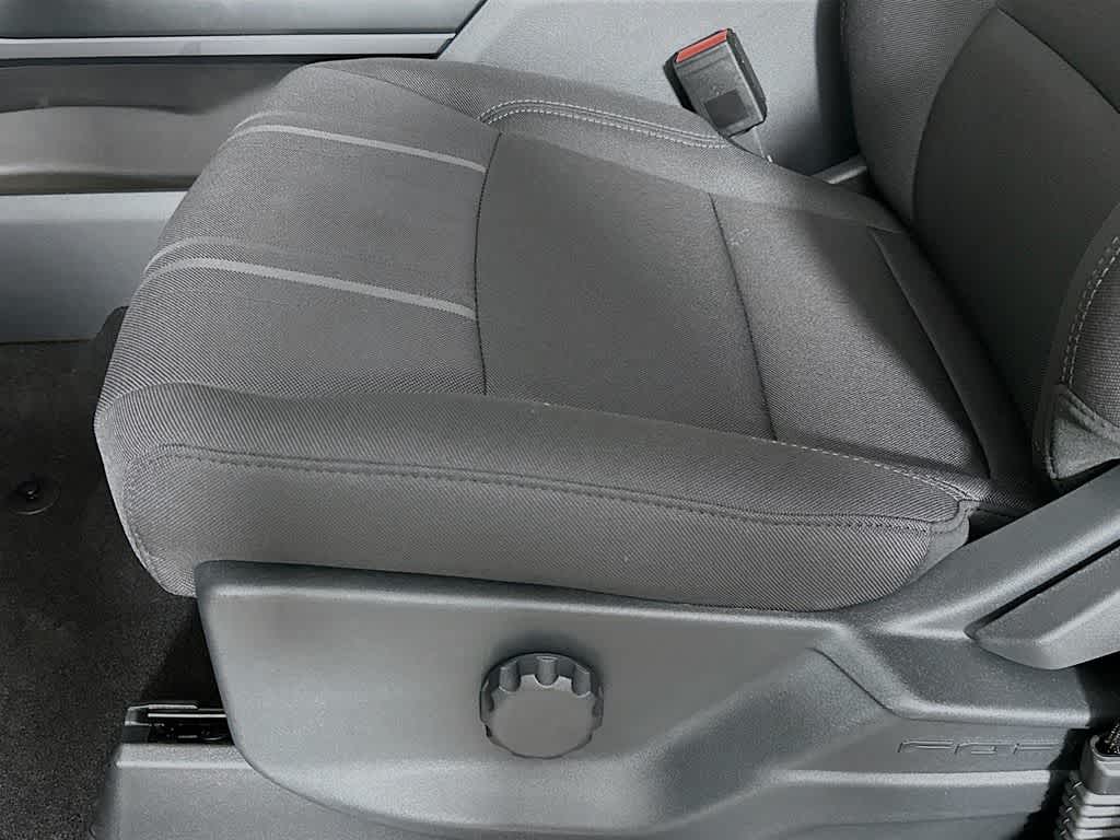 Ford F-150 STX 2026