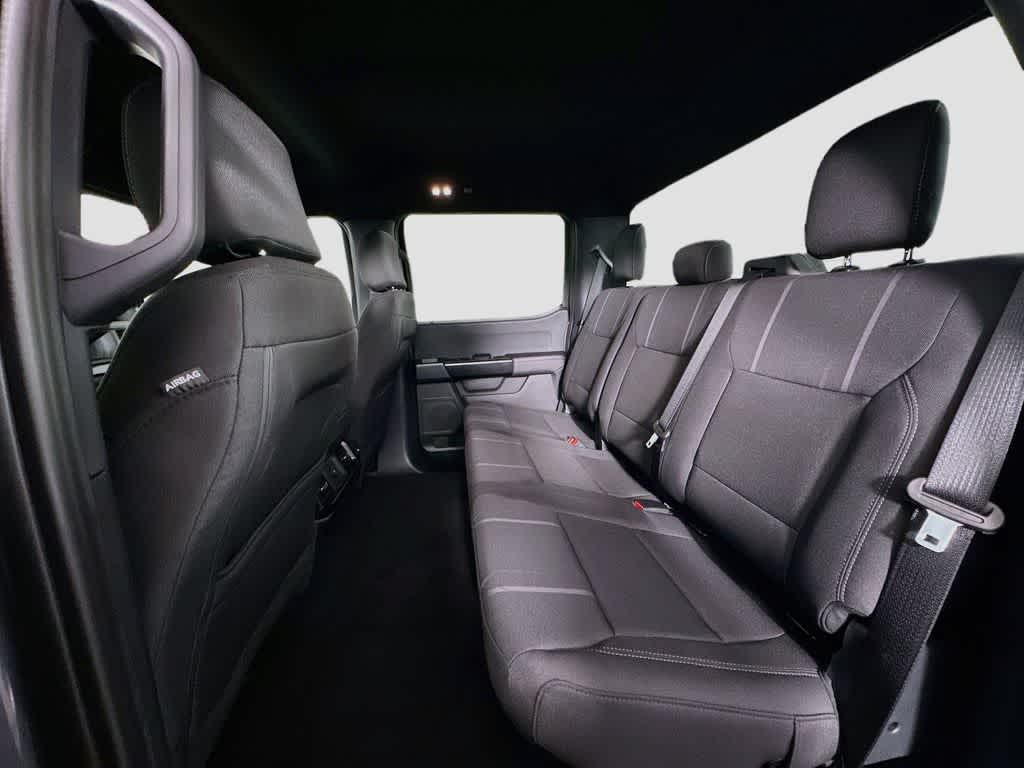 Ford F-150 STX 2026