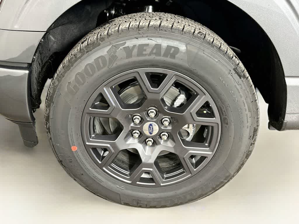 Ford F-150 STX 2026
