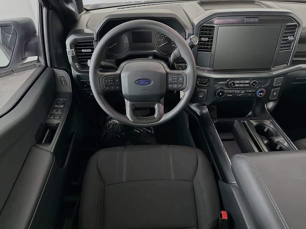 Ford F-150 STX 2026