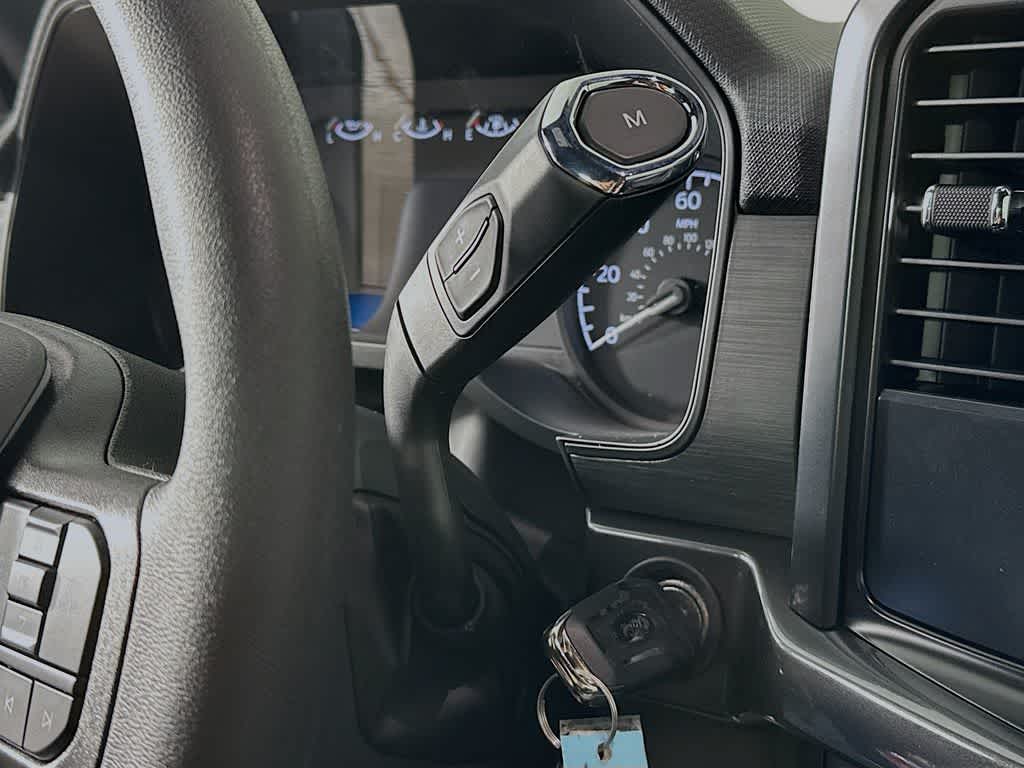 Ford F-150 STX 2026